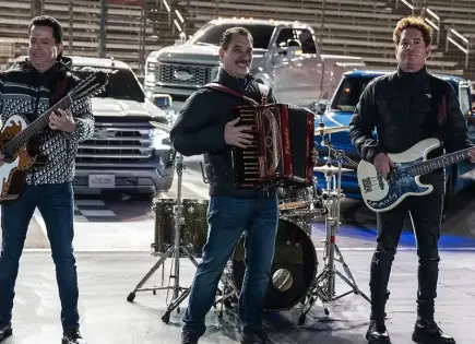 Imputan a Los Alegres del Barranco por presunta apología del delito en concierto en Jalisco