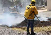 Incendios, al alza, el apoyo no: Bomberos