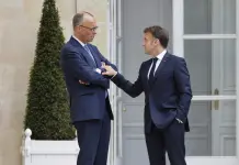 Merz destaca la unidad europea durante su primer viaje como canciller alemán a París