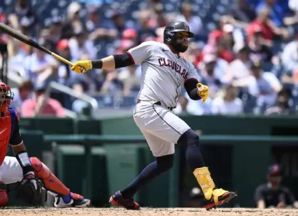 Triunfo de los Guardianes de Cleveland sobre los Nacionales en béisbol