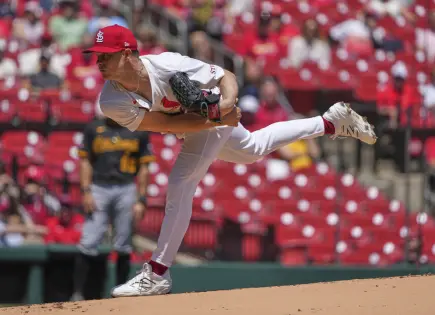 Cardenales de San Luis blanquean a los Piratas en un juego memorable