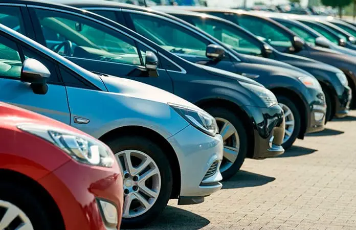 Venta de autos nuevos retrocede 0.6% en julio