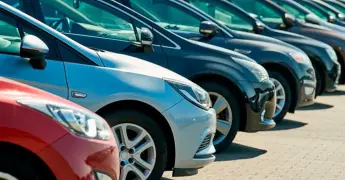 Venta de autos nuevos retrocede 0.6% en julio