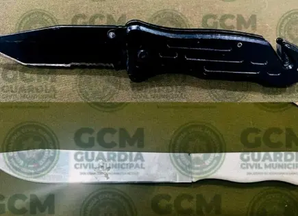 Menores son detectados con armas blancas