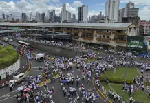 El presidente de Panamá descarta una renegociación del memorando con EEUU pese las protestas