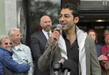 Estudiante palestino lanza iniciativa de ayuda para inmigrantes