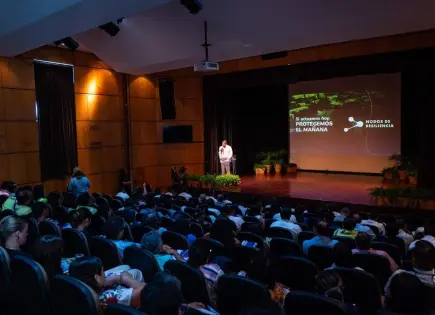 Boston College reconoce a Cemex por su iniciativa de resiliencia ante desastres naturales