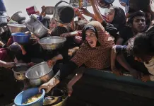 Conflictos en la distribución de ayuda humanitaria en Gaza