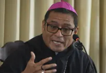 El obispo de Chiclayo defiende que el nuevo papa sí escuchó a víctimas de abuso en su etapa en Perú