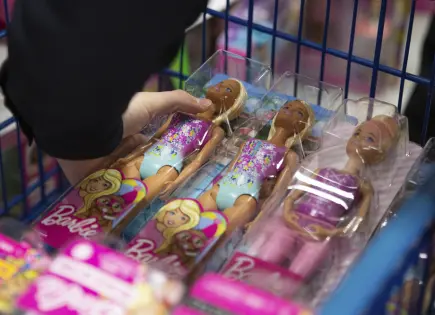 Muñecas en guerra comercial: impacto de aranceles en juguetes