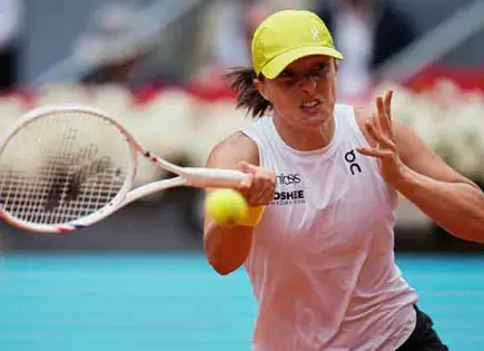 Swiatek se recupera en Roma tras caer ante Coco Gauff