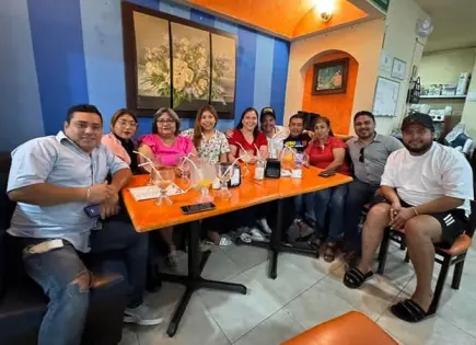 Gente afin a David Medina se une al Tecmol
