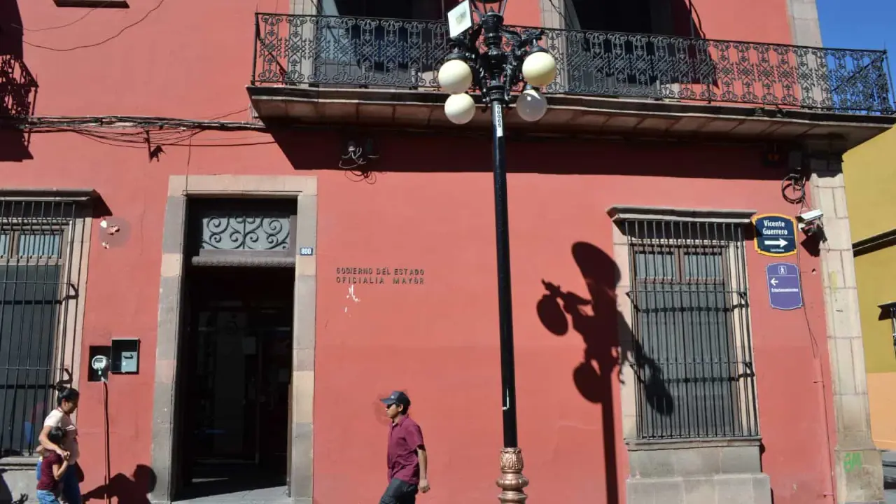 Reducirá Oficialía Mayor 10% su presupuesto para 2026