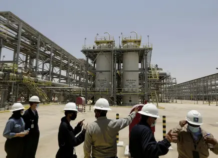Impacto de las ganancias de Aramco en el mercado petrolero