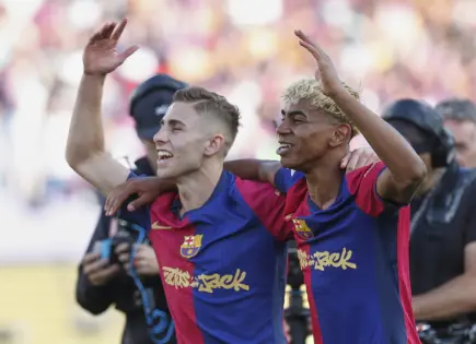 Kylian Mbappé lidera triunfo de Barcelona sobre Real Madrid