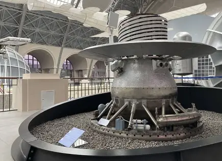 Cae a tierra nave espacial