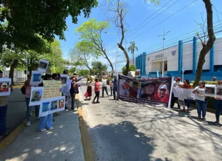 Familiares de mecánicos desaparecidos en Tabasco exigen justicia y respuestas