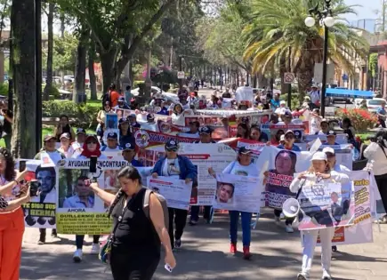 Fotos | Marchan por desaparecidos en SLP Fotos | Marchan por desaparecidos en SLP
