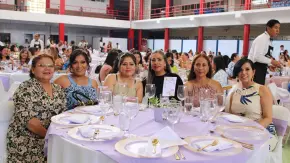 Gran celebración del día de las madres en el Salesiano Carlos Gómez