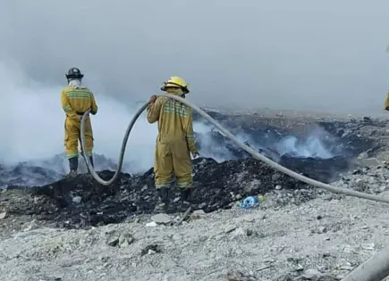 Sin cuantificar, área quemada en relleno sanitario de Valles: PC