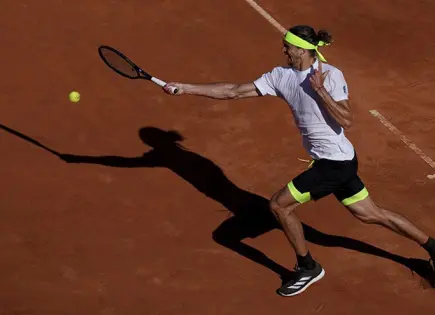 Zverev avanza en Abierto de Italia