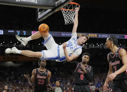 Mavericks ganan la lotería del draft de la NBA y seleccionan a Cooper Flagg