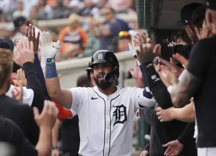 Tigres de Detroit arrasan con Medias Rojas en paliza histórica