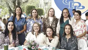 ¡HERMOSAS MAMÁS!