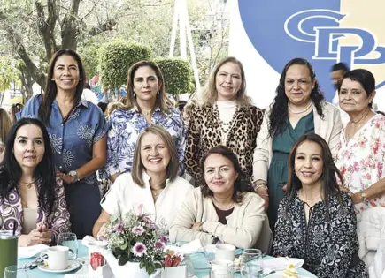 ¡HERMOSAS MAMÁS!