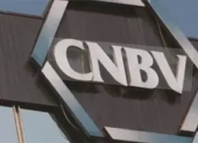 CNBV impone sanciones millonarias por lavado de dinero en México