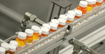 Descarta que haya compra de medicinas a sobreprecio con AMLO