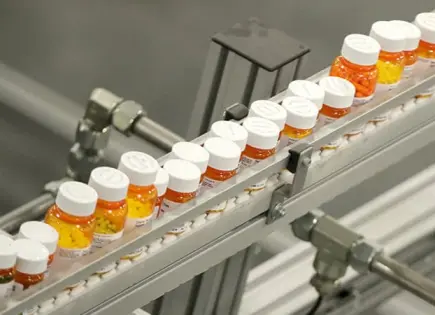 Descarta que haya compra de medicinas a sobreprecio con AMLO