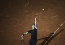 Jannik Sinner vence a Cer&uacute;ndolo en el Abierto de Italia