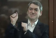 Condenan a líder de Golos a 5 años de prisión