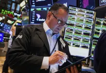 Cierre mixto en Wall Street y el impacto de las empresas tecnológicas
