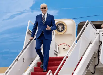 Libro revela encubrimiento del deterioro físico y cognitivo de Biden durante la campaña de 2024