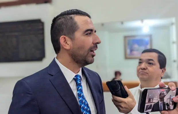 Video | Defiende Guajardo presupuesto para gasolina de diputados