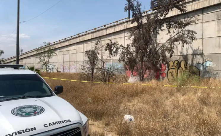 Muere hombre en situación de calle en lateral de la 57