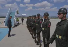 Zelenskyy espera a Putin, pero Rusia no asiste a las negociaciones Zelenskyy espera a Putin, pero Rusia no asiste a las negociaciones