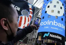 Ciberdelincuentes atacan a Coinbase con robo de datos y rescate millonario