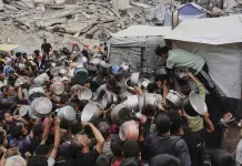 Israel intensifica bombardeos en Gaza en plena gira de Trump Israel intensifica bombardeos en Gaza en plena gira de Trump