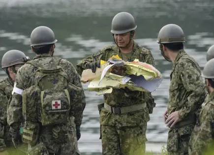 Tragedia en Japón: Avión de entrenamiento se estrella en embalse