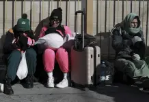 Trump suspende sistema de asilo, lo que deja a inmigrantes frente a un futuro incierto