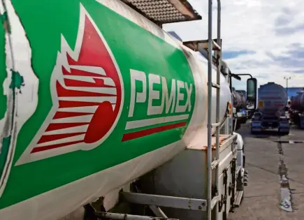 Cárteles mexicanos financian sus redes con robo de combustible a Pemex: DEA