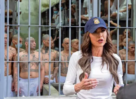 DHS rechaza creación de reality show para migrantes por la ciudadanía