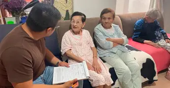 Rescatan a ancianos maltratados