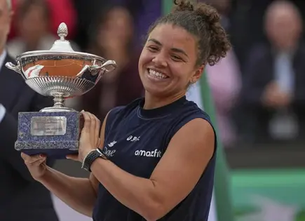 Paolini derrota a Gauff y se corona