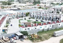Constructores ven favoritismos en la administraci&oacute;n de Villa de Pozos
