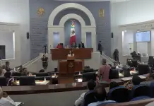 Avala Congreso establecer como delito el halconeo