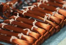 El suministro mundial de minerales clave para energía limpia se concentra en menos países